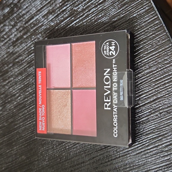 Revlon Colorstay Day to Night Eyeshadow Quad - Picture 5 of 5